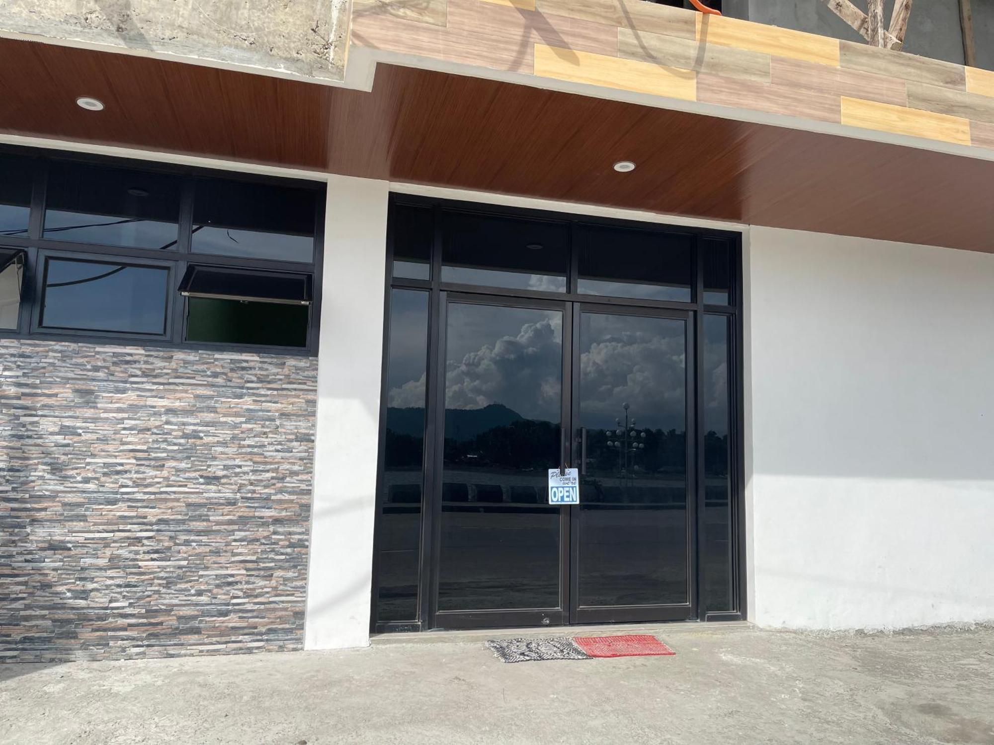 Dapitan Travellers Inn מראה חיצוני תמונה